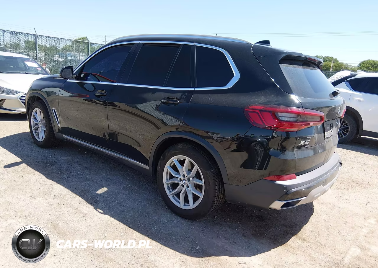 2019 BMW X5 xDrive40I VIN:5UXCR6C58KLL38498 - 3