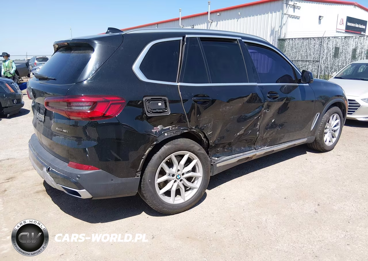 2019 BMW X5 xDrive40I VIN:5UXCR6C58KLL38498 - 4