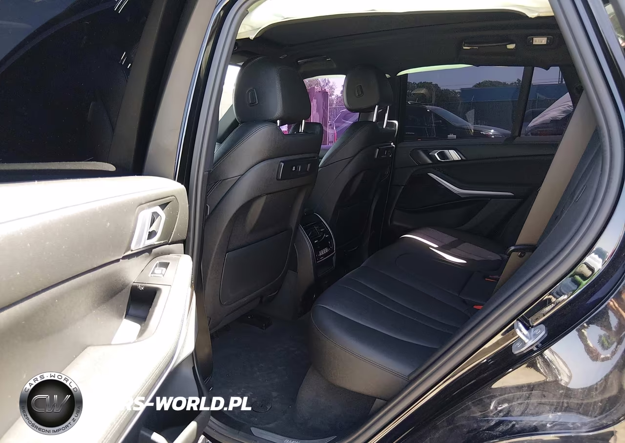 2019 BMW X5 xDrive40I VIN:5UXCR6C58KLL38498 - 8