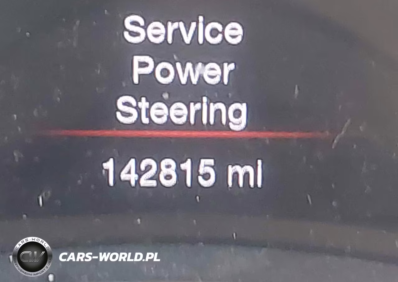 2018 Jeep Grand Cherokee Laredo 4X2 VIN:1C4RJEAGXJC300514 - 15