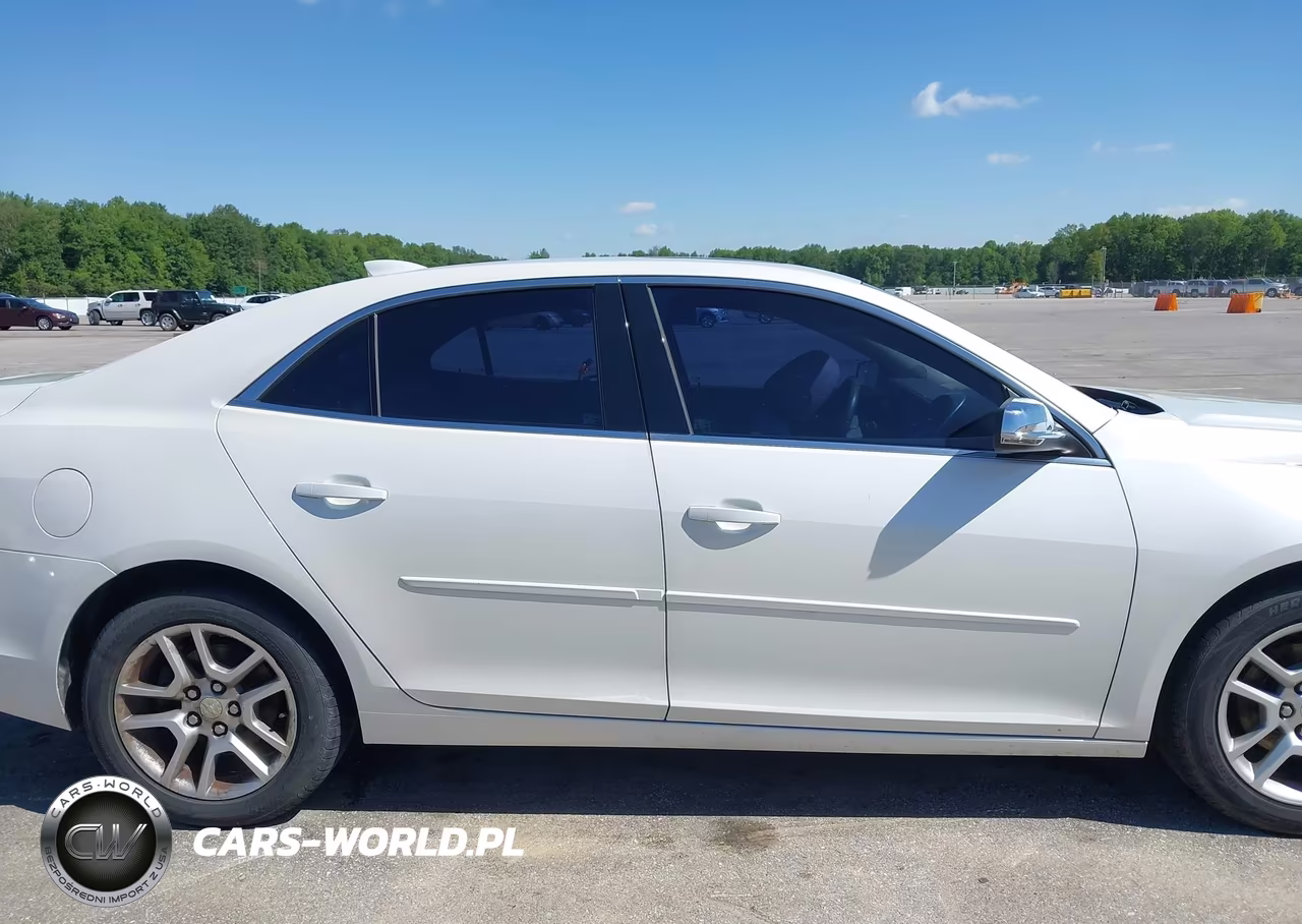 2015 Chevrolet Malibu 1Lt VIN:1G11C5SL8FU151579 - 13