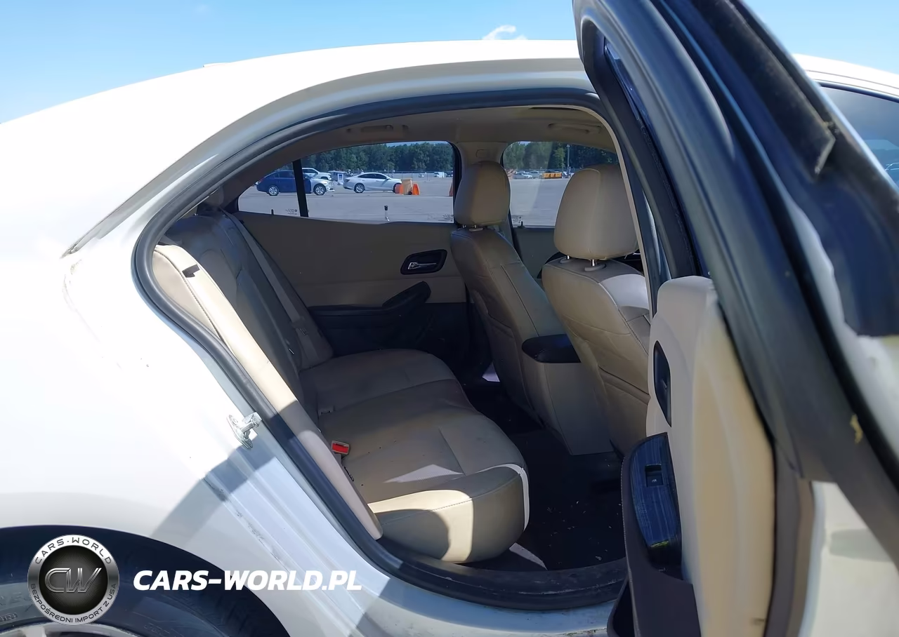 2015 Chevrolet Malibu 1Lt VIN:1G11C5SL8FU151579 - 8