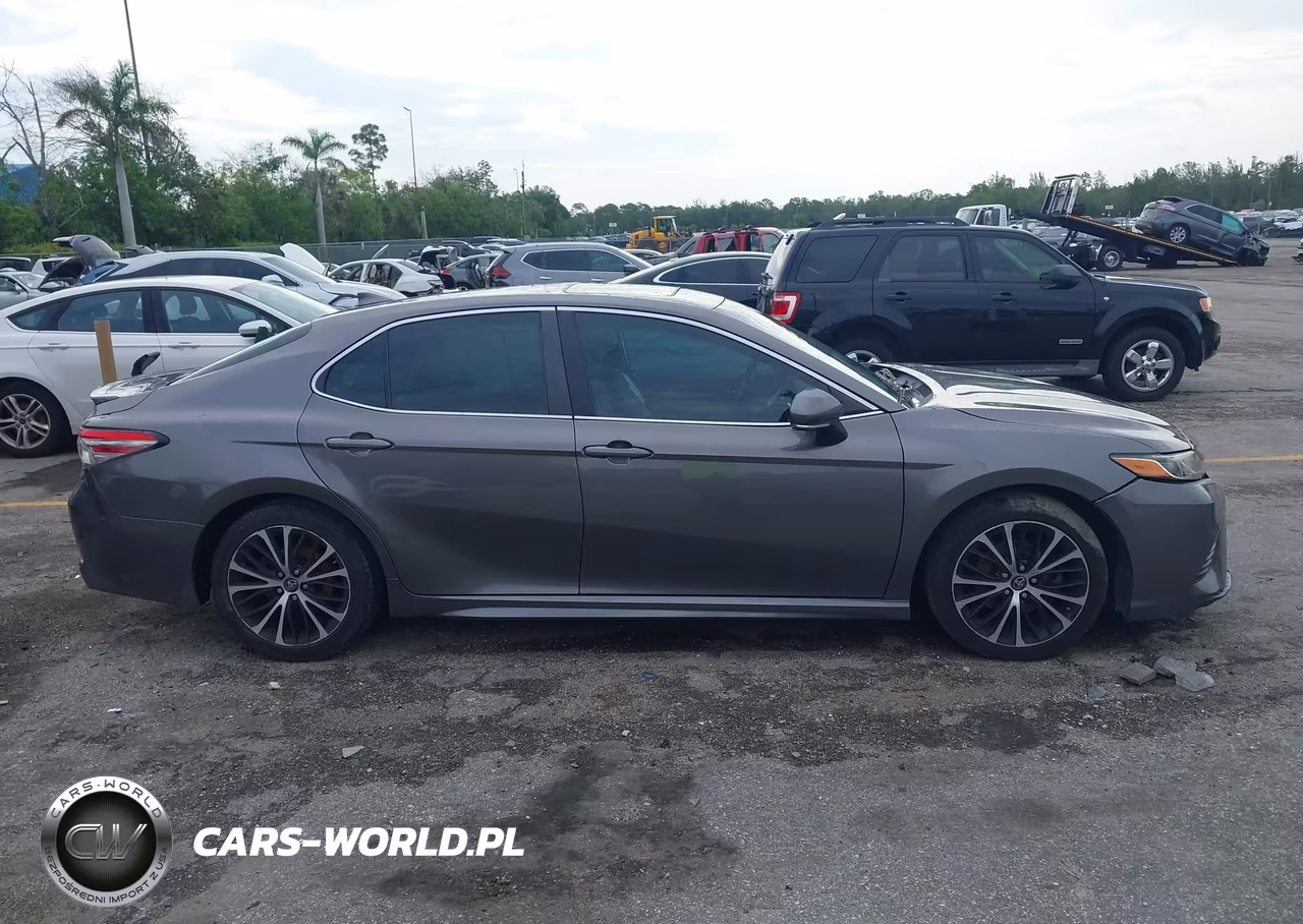2019 Toyota Camry Se VIN:4T1B11HK3KU801451 - 13