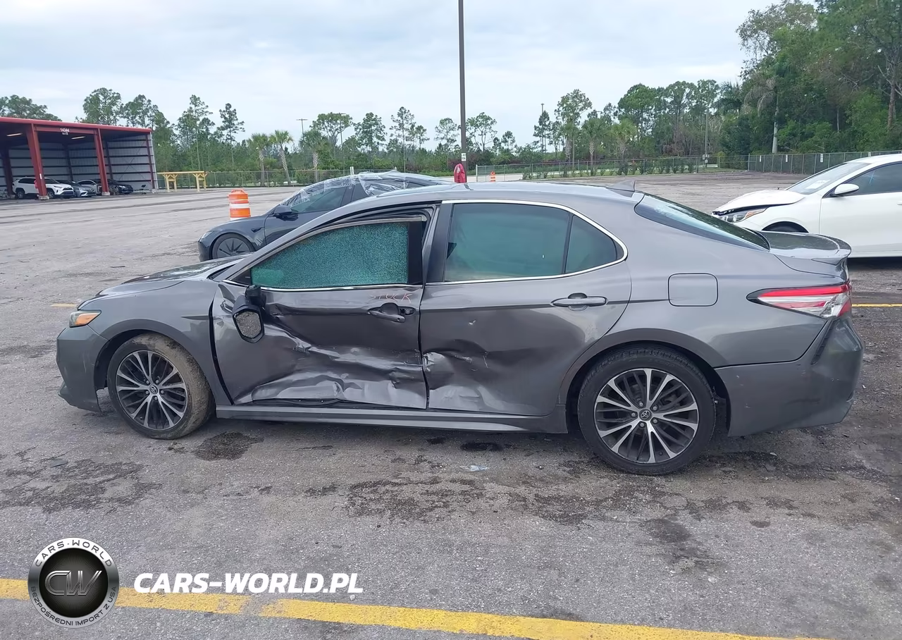 2019 Toyota Camry Se VIN:4T1B11HK3KU801451 - 14