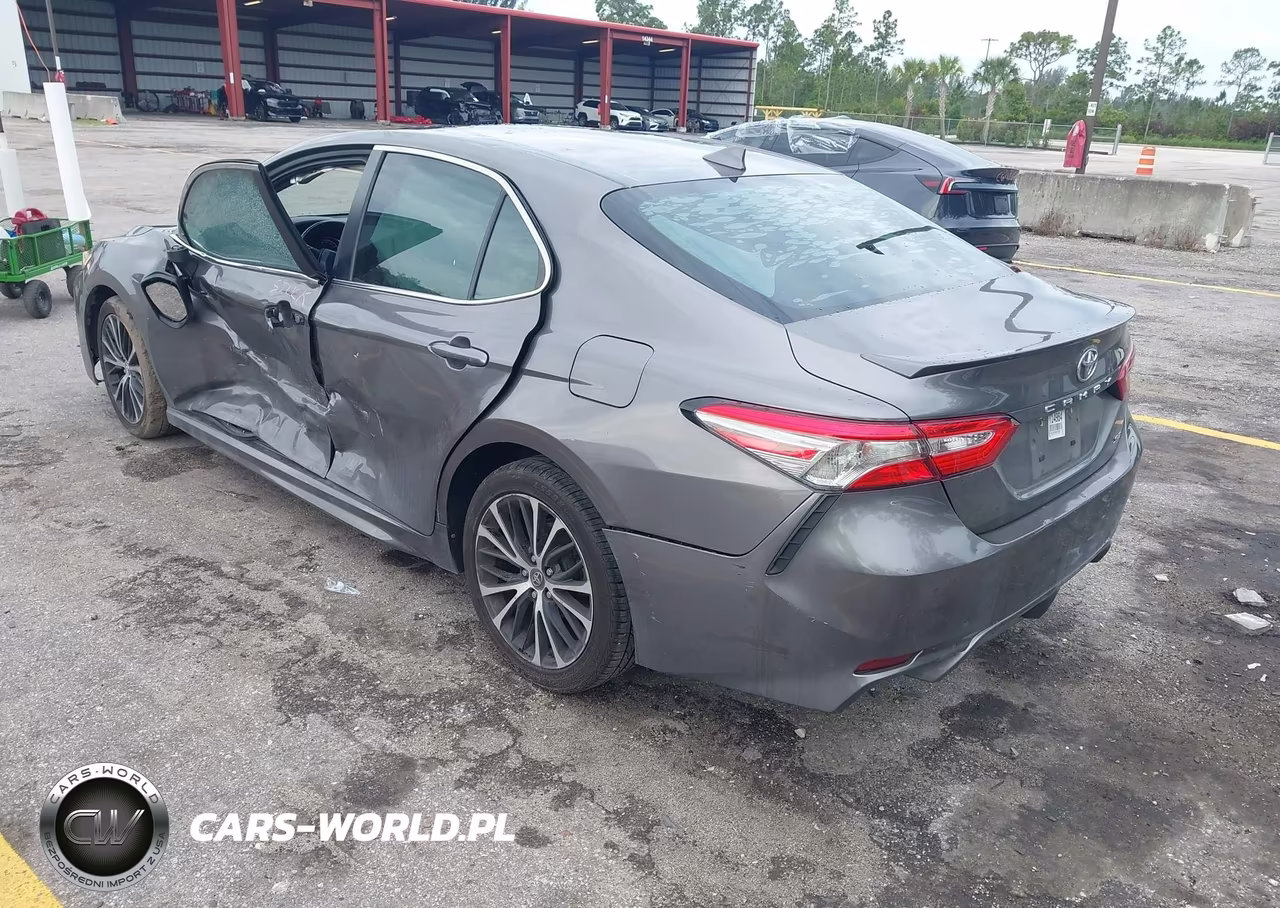 2019 Toyota Camry Se VIN:4T1B11HK3KU801451 - 3