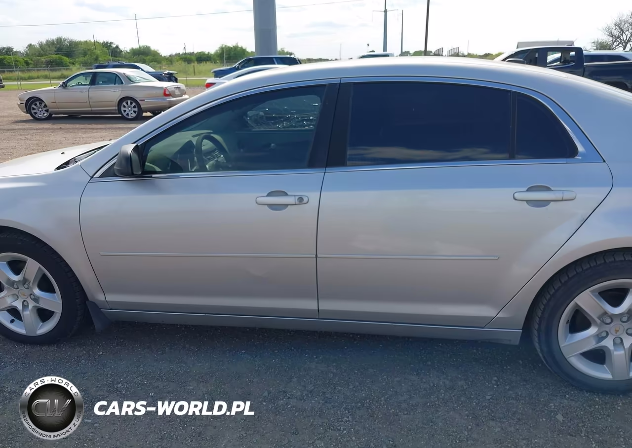2011 Chevrolet Malibu Ls VIN:1G1ZB5E15BF360020 - 14