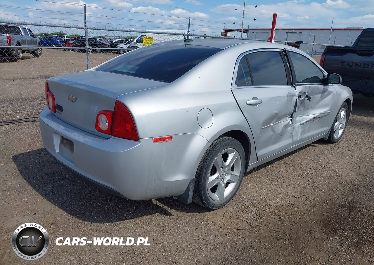 2011 Chevrolet Malibu Ls VIN:1G1ZB5E15BF360020 - 4