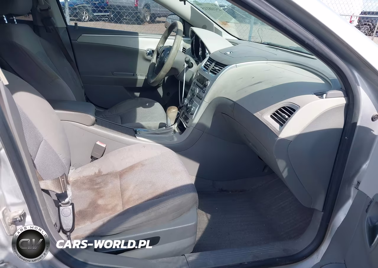 2011 Chevrolet Malibu Ls VIN:1G1ZB5E15BF360020 - 5