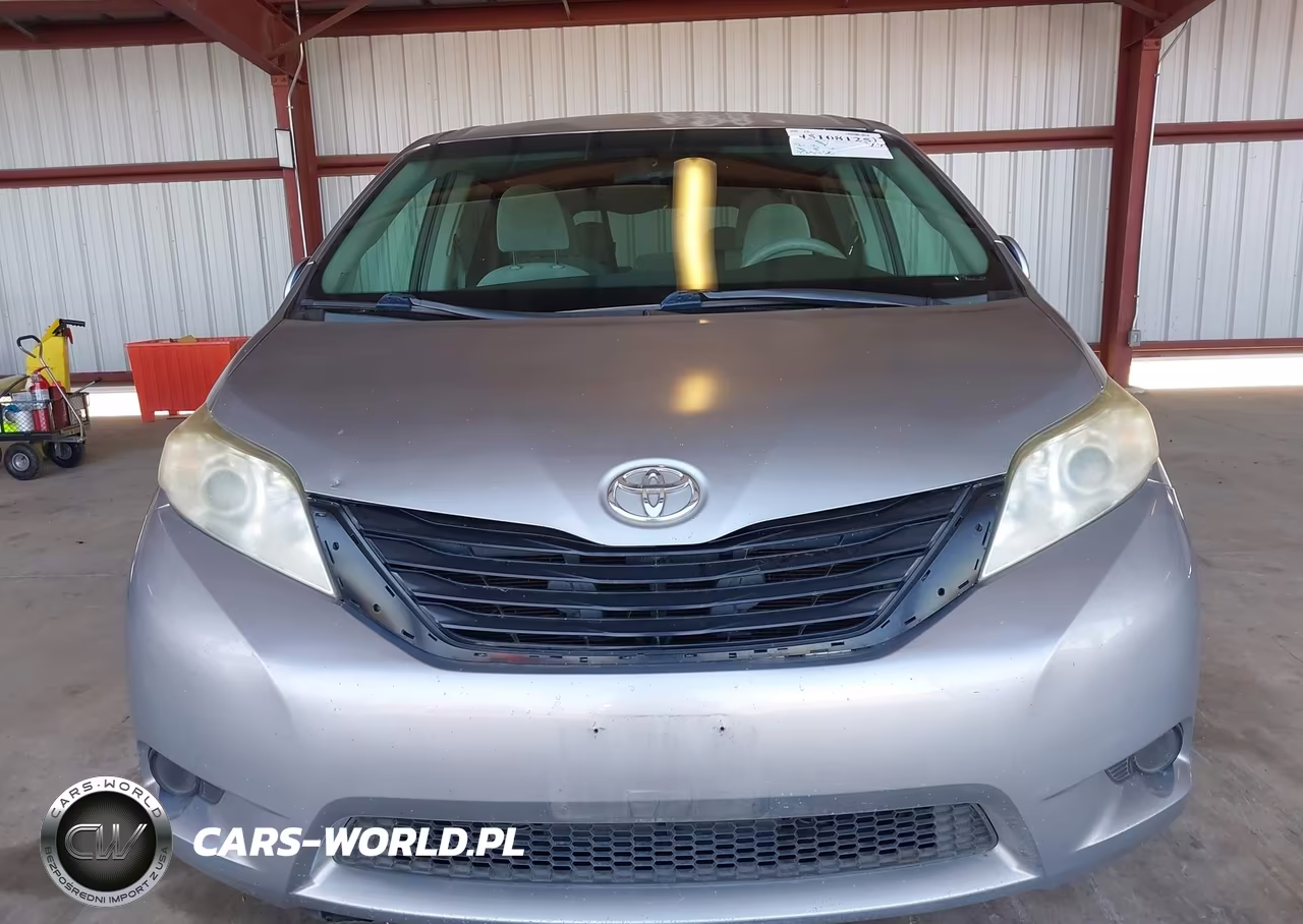 2012 Toyota Sienna Le 8 Passenger VIN:5TDKA3DC7CS014894 - 12