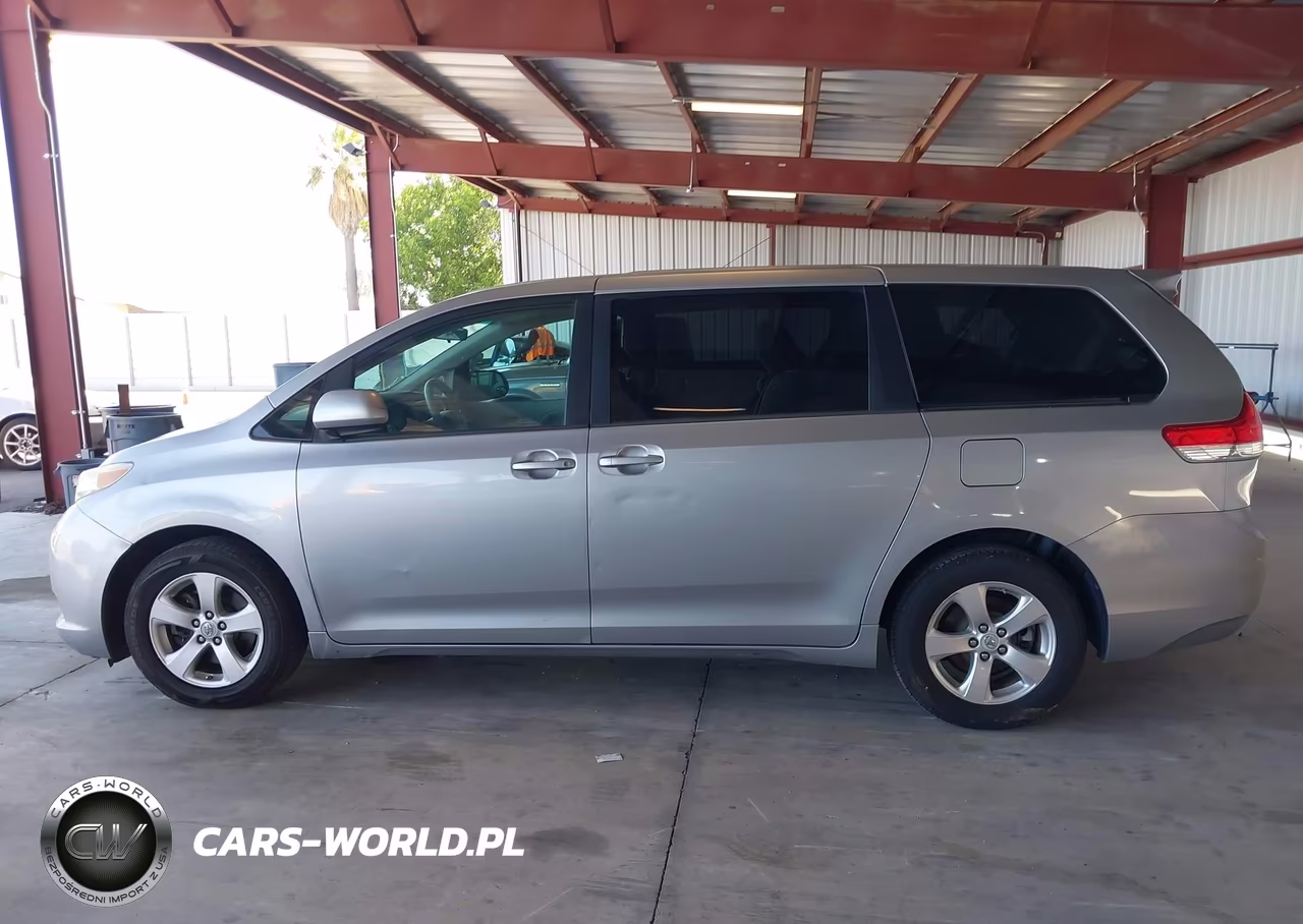 2012 Toyota Sienna Le 8 Passenger VIN:5TDKA3DC7CS014894 - 14