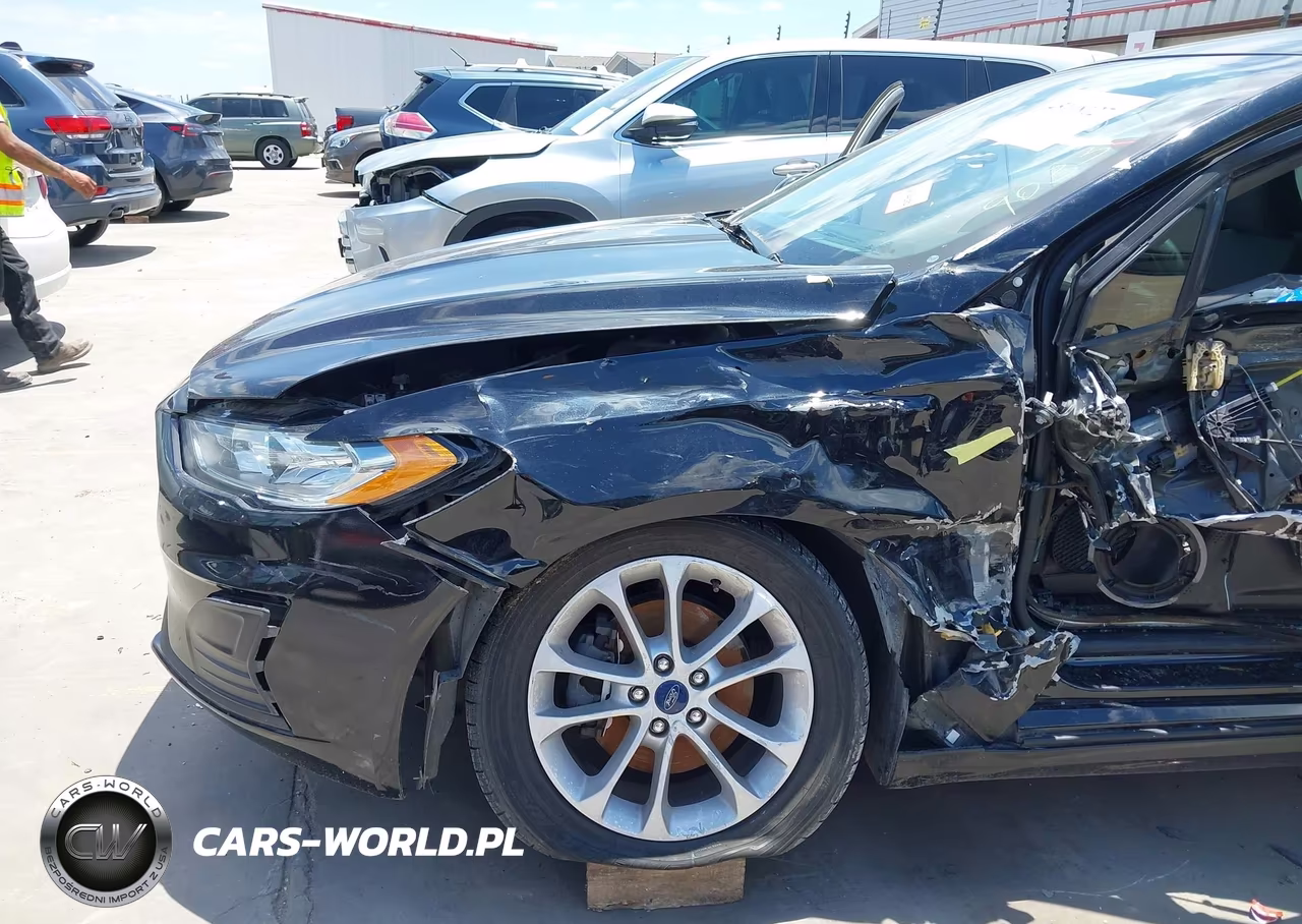 2020 Ford Fusion Se VIN:3FA6P0H79LR129033 - 18