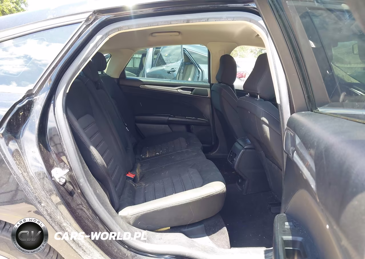 2020 Ford Fusion Se VIN:3FA6P0H79LR129033 - 8
