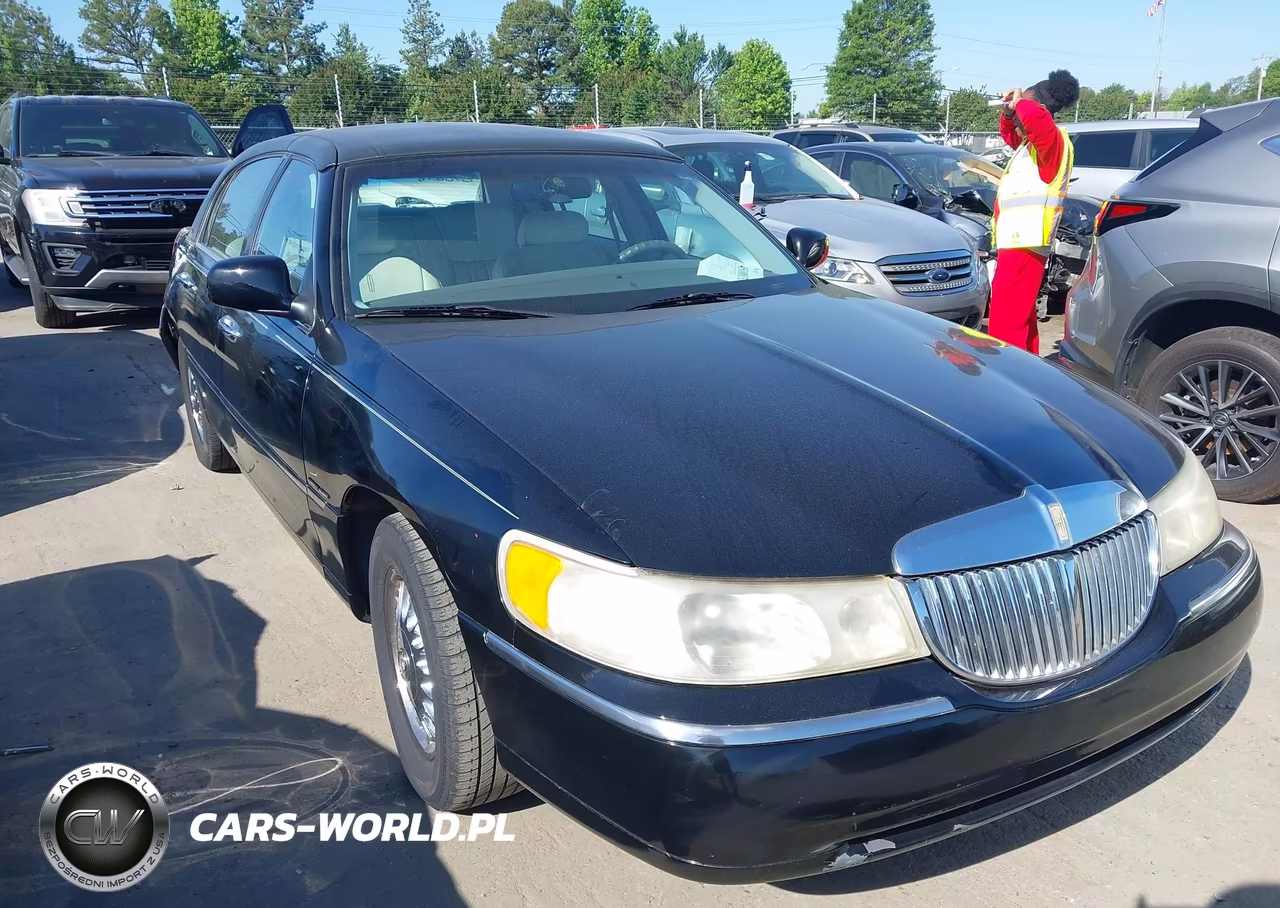 1998 Lincoln Town Car Executive