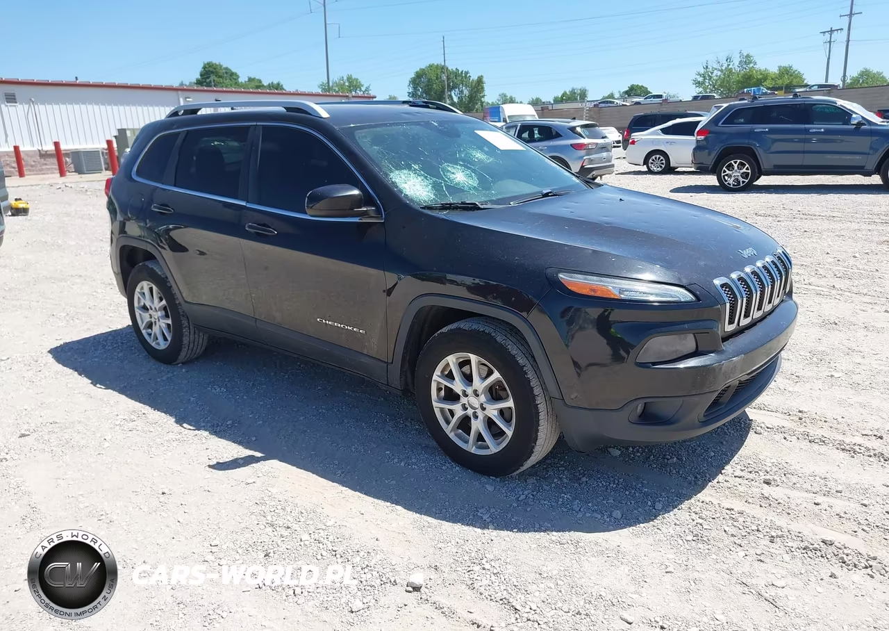 2015 Jeep Cherokee Latitude – zdjęcie 1 z 16