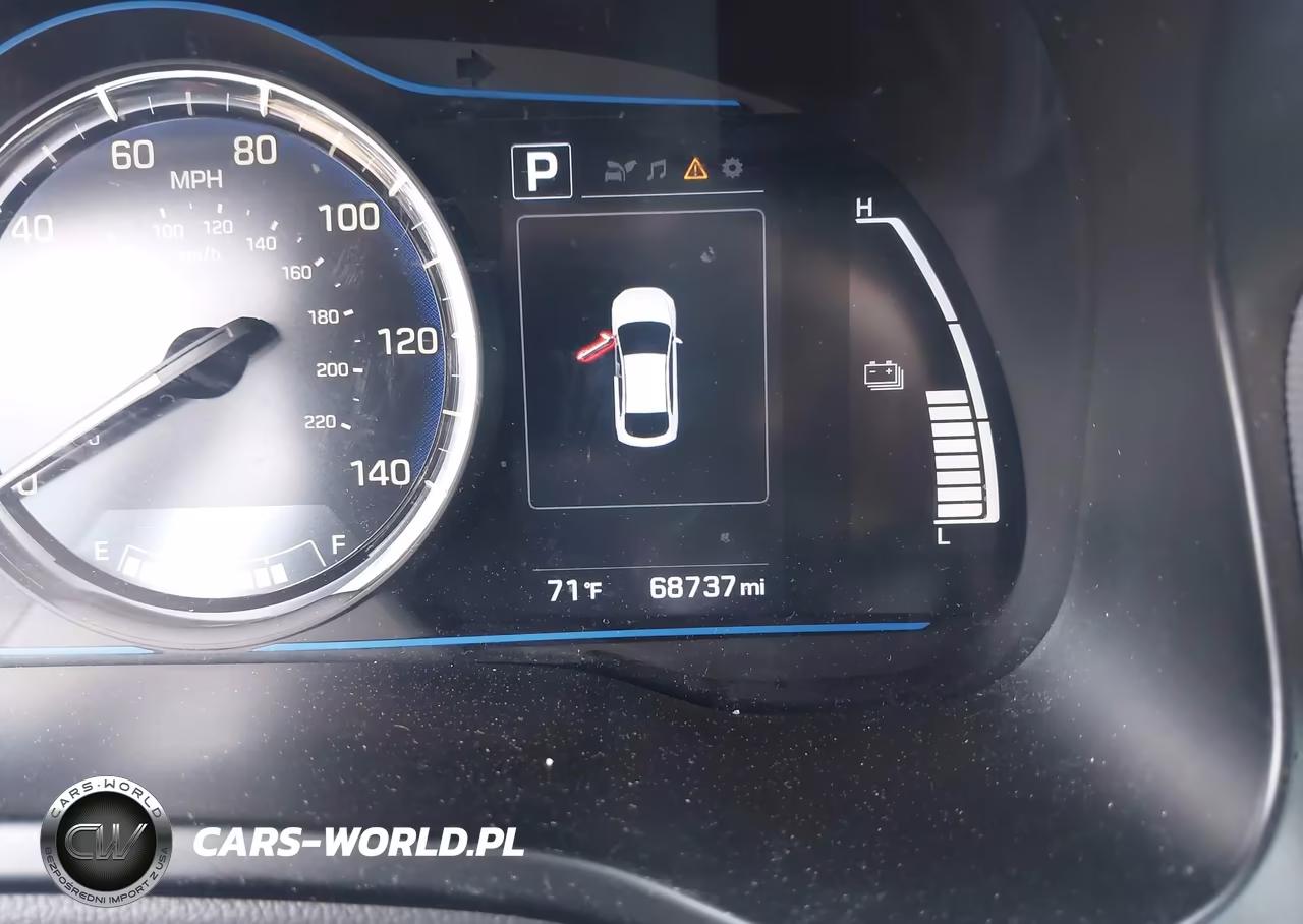 2019 Hyundai Ioniq Hybrid Blue VIN:KMHC65LC7KU123963 - 16