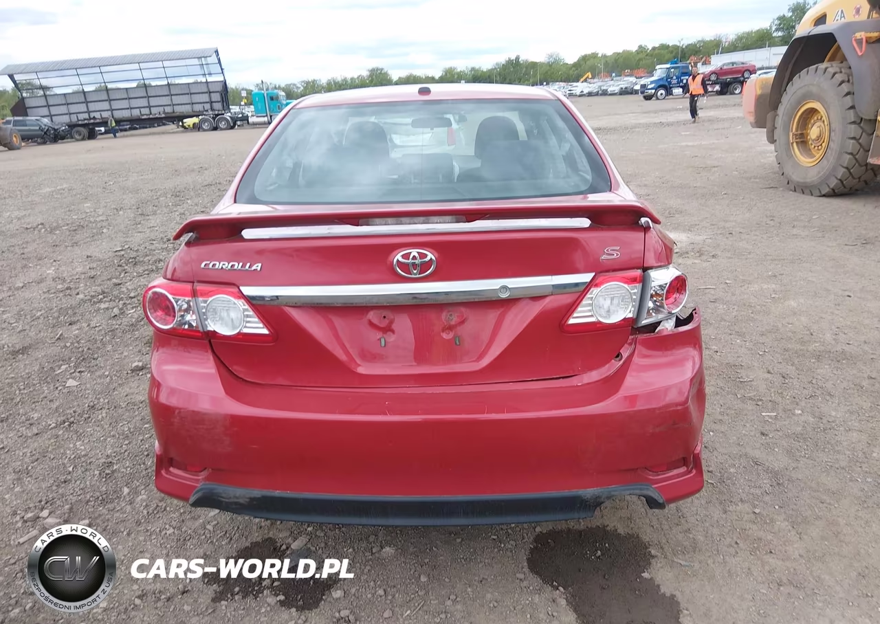 2011 Toyota Corolla S VIN:2T1BU4EE3BC730812 - 16