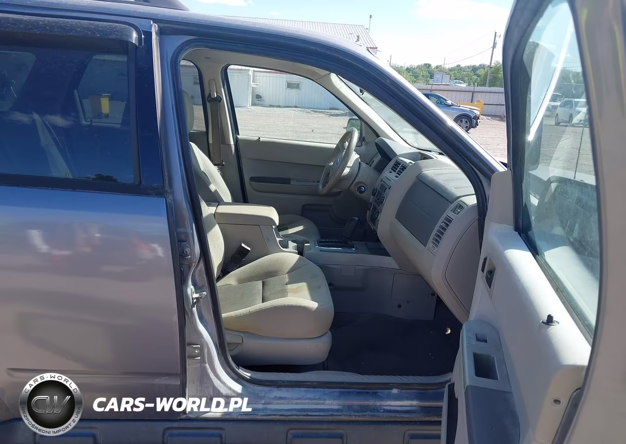 2008 Ford Escape Xlt VIN:1FMCU93Z08KA75776 - 5