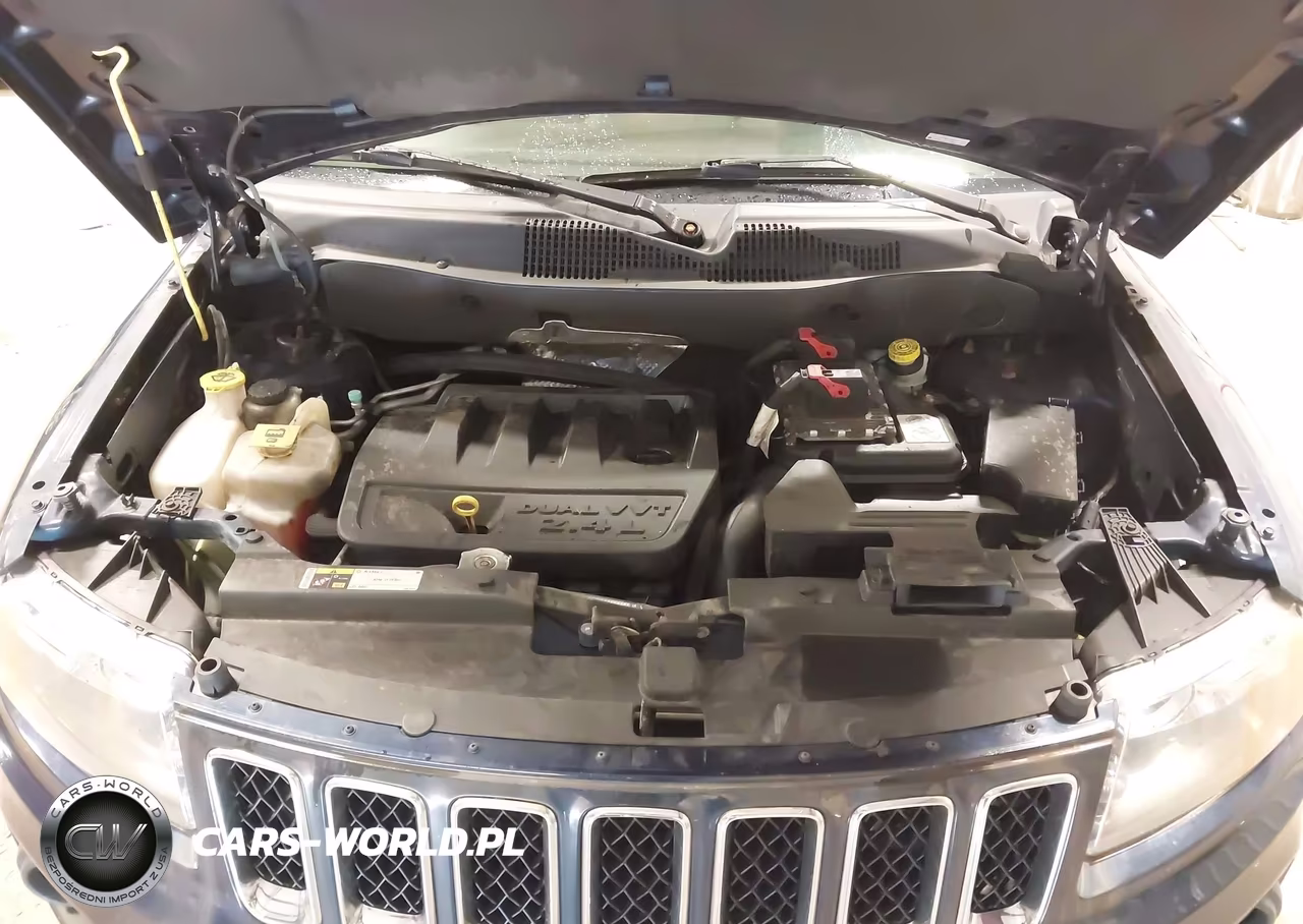 2014 Jeep Compass Sport VIN:1C4NJDBBXED828744 - 10
