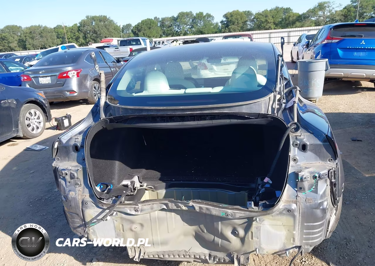 2022 Tesla Model 3 Long Range Dual Motor All-Wheel Drive VIN:5YJ3E1EBXNF305402 - 16