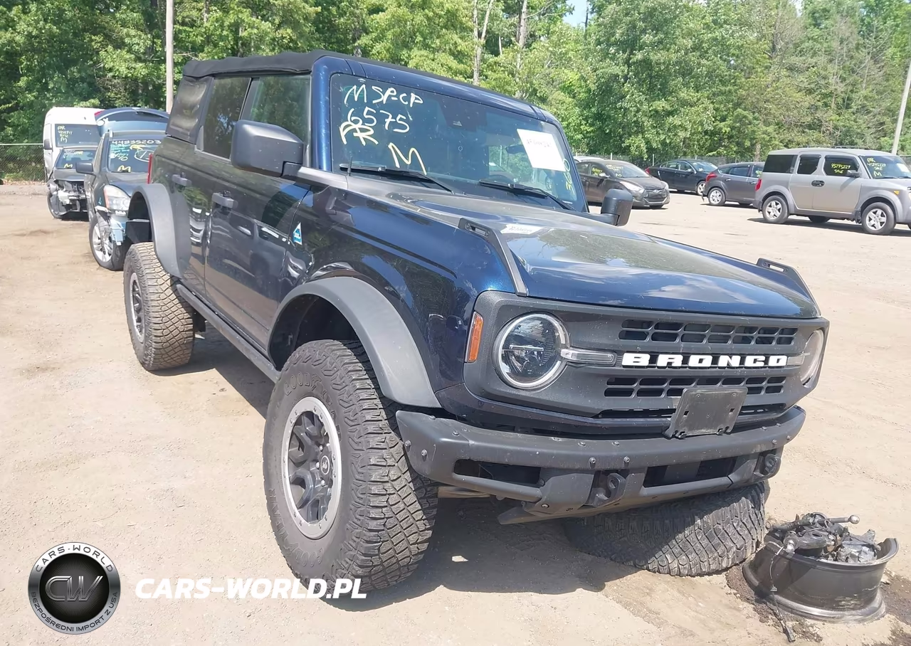 2021 Ford Bronco Black Diamond – zdjęcie 1 z 16