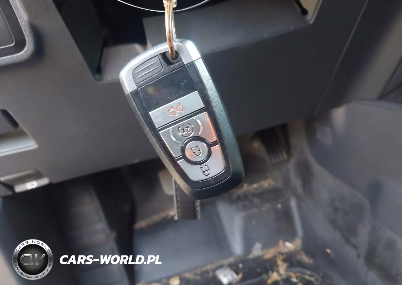 2021 Ford Bronco Black Diamond VIN:1FMEE5DP7MLA96575 - 11