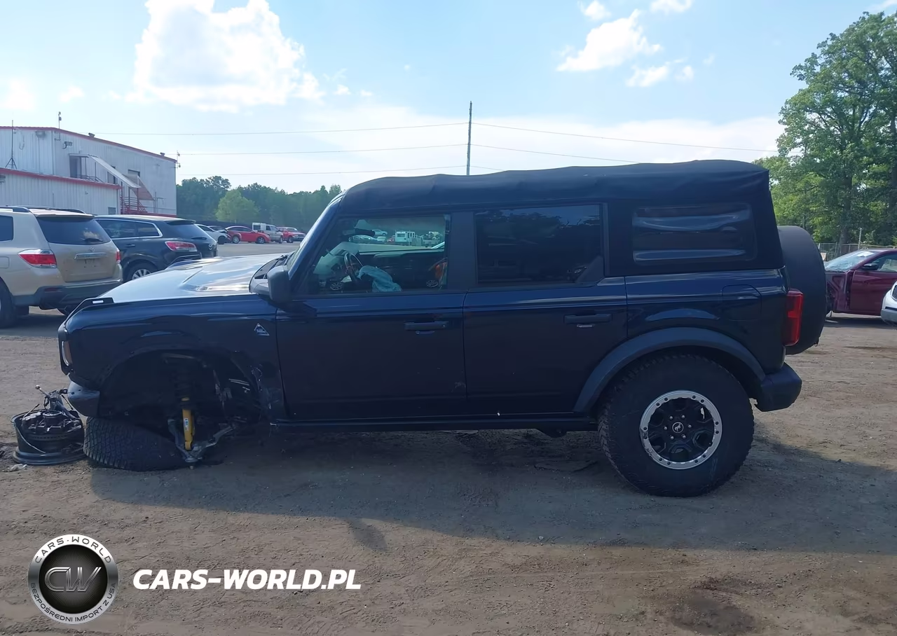 2021 Ford Bronco Black Diamond VIN:1FMEE5DP7MLA96575 - 14
