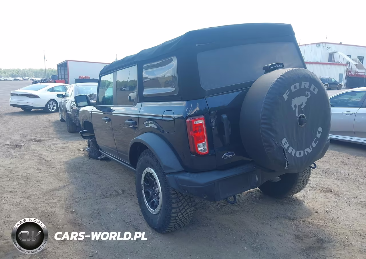 2021 Ford Bronco Black Diamond VIN:1FMEE5DP7MLA96575 - 3
