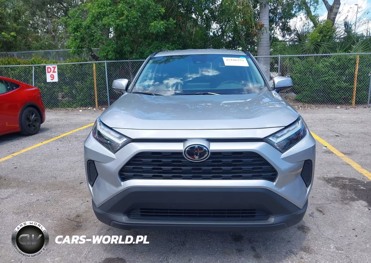 2025 Toyota Rav4 Hybrid Le VIN:4T3MWRFV7SU167736 - 12