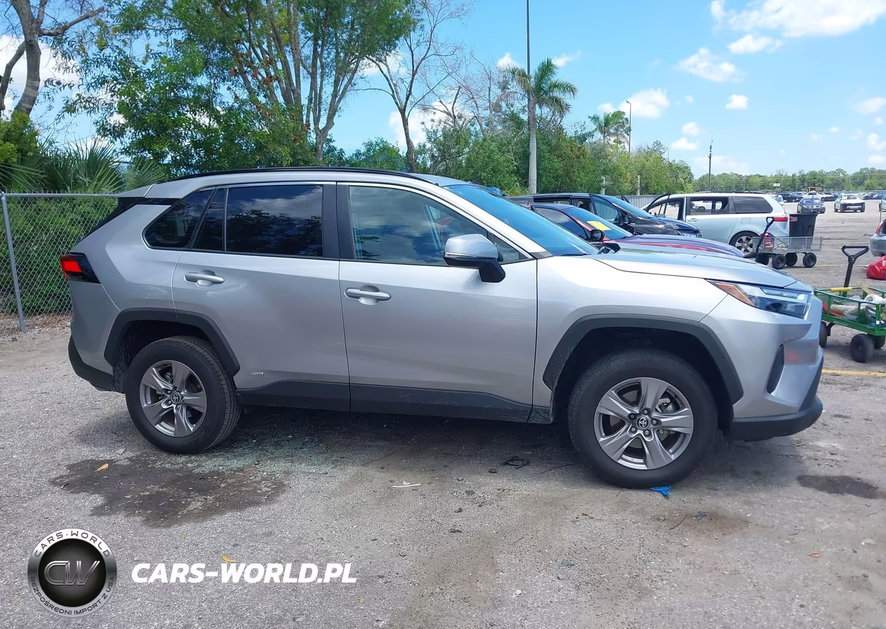 2025 Toyota Rav4 Hybrid Le VIN:4T3MWRFV7SU167736 - 13