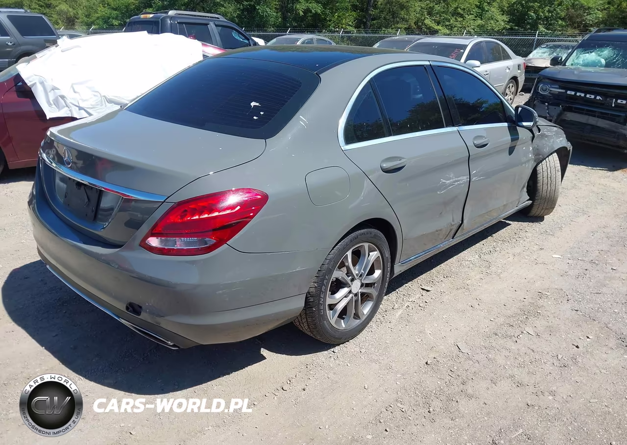 2016 Mercedes-Benz C 300 VIN:55SWF4JBXGU114467 - 4