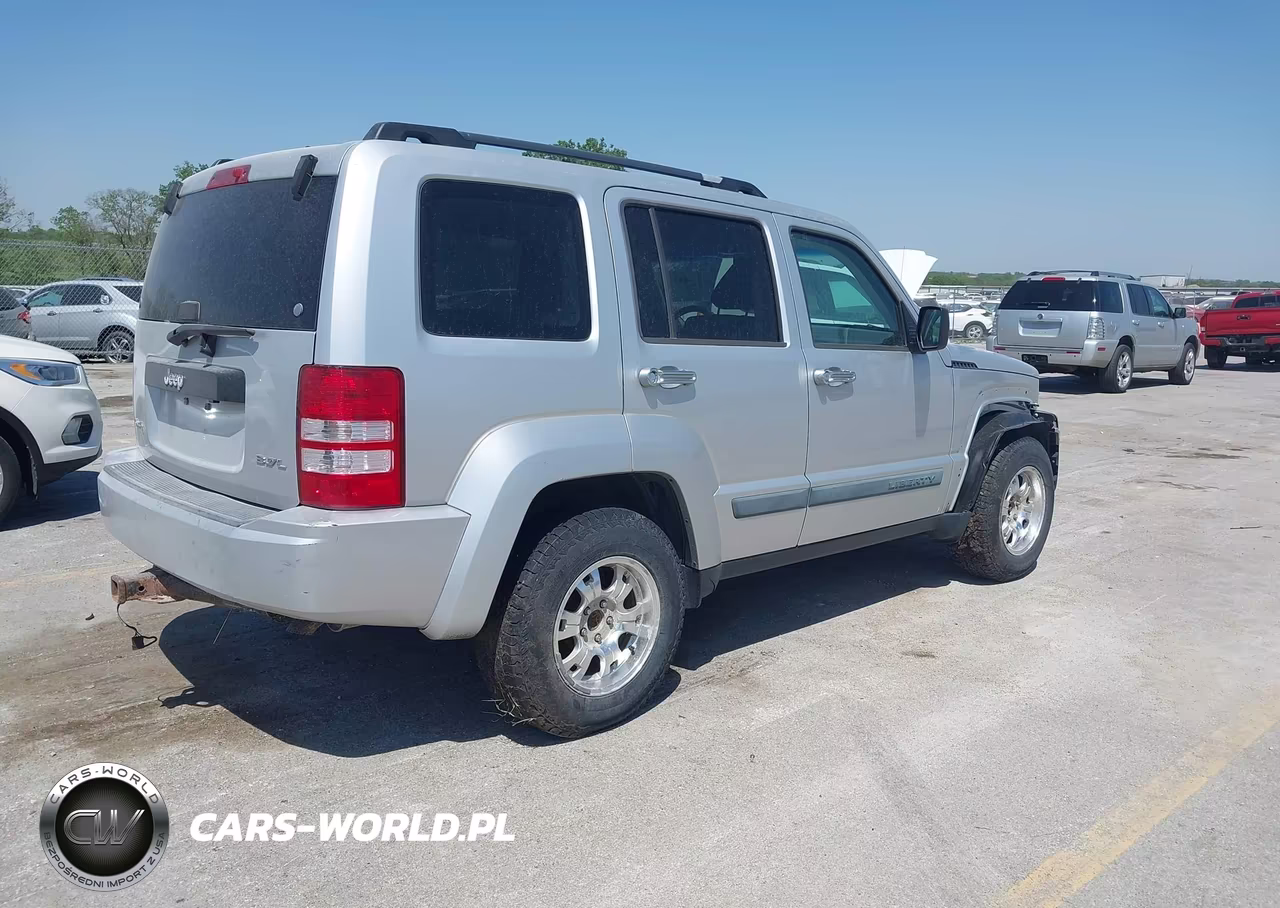 2008 Jeep Liberty Sport VIN:1J8GN28K68W214994 - 4