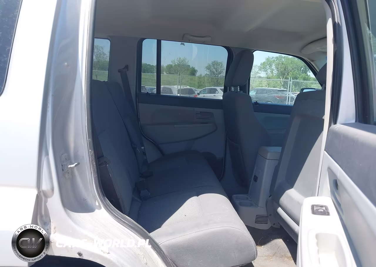 2008 Jeep Liberty Sport VIN:1J8GN28K68W214994 - 8