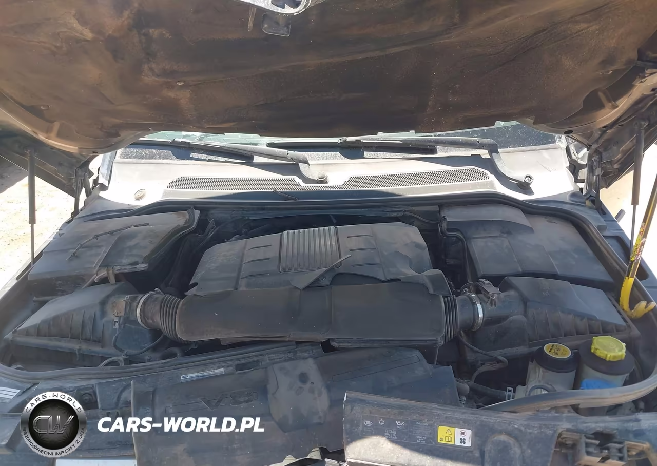 2012 Land Rover Lr4 VIN:SALAG2D48CA638402 - 10