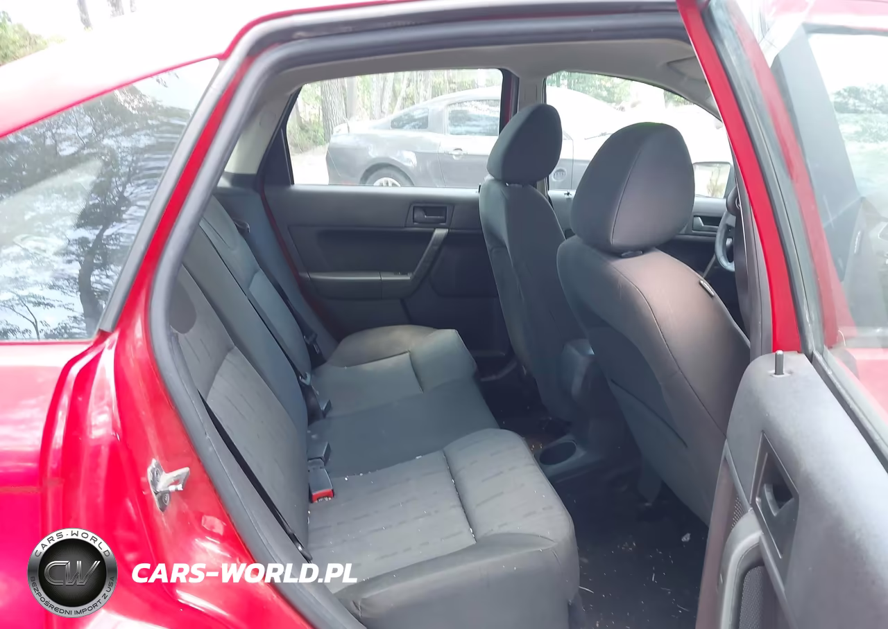 2008 Ford Focus Se-Ses VIN:1FAHP35N88W129235 - 8