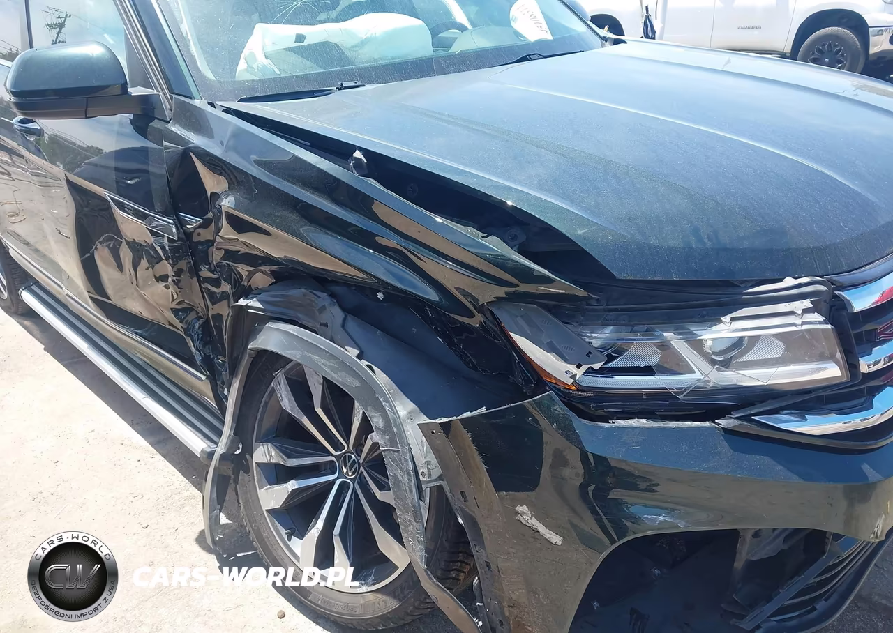 2021 Volkswagen Atlas 3.6L V6 Sel R-Line VIN:1V2CR2CA3MC559192 - 16
