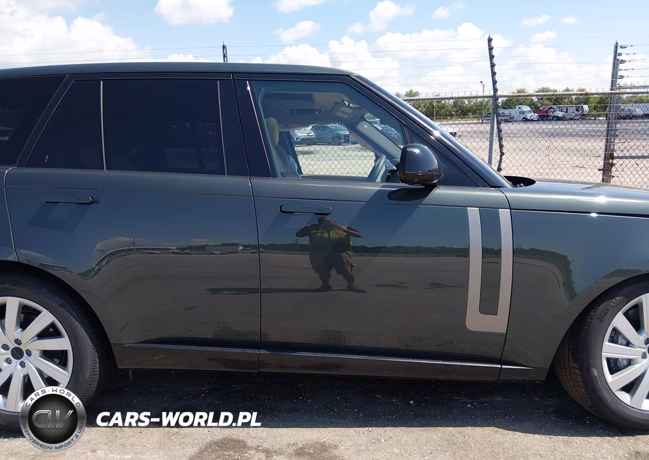2026 Land Rover Range Rover P400 Se VIN:SALKP9FU4TA359913 - 14