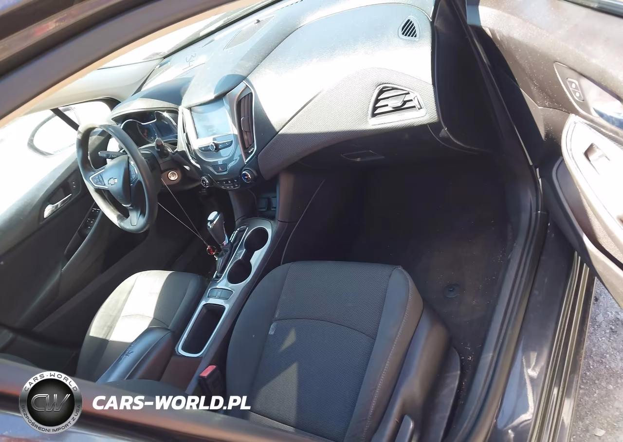 2017 Chevrolet Cruze Lt Auto VIN:1G1BE5SM0H7103891 - 5
