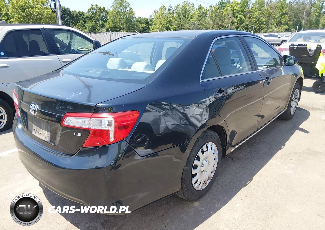 2014 Toyota Camry Le VIN:4T1BF1FK5EU369163 - 4