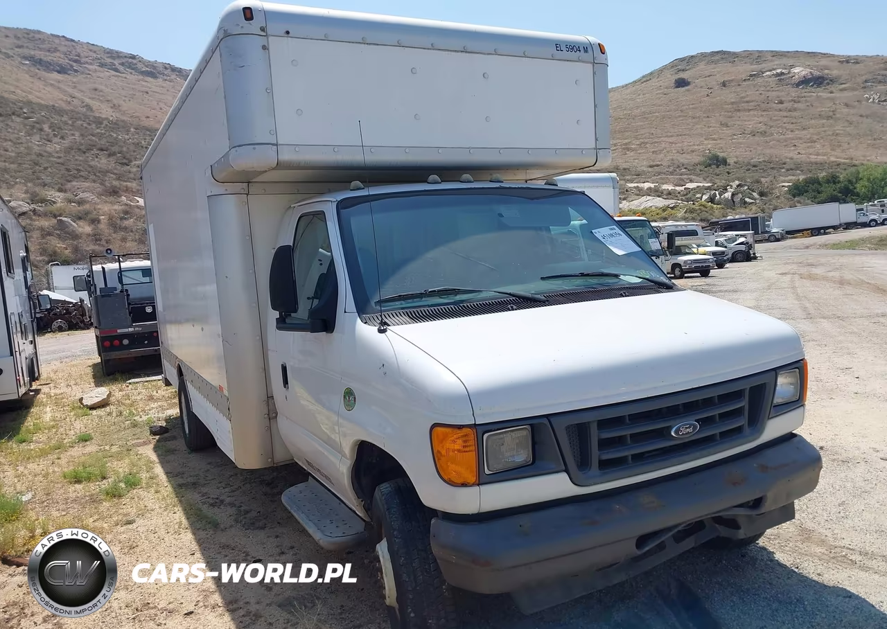 2007 Ford E-450 Cutaway