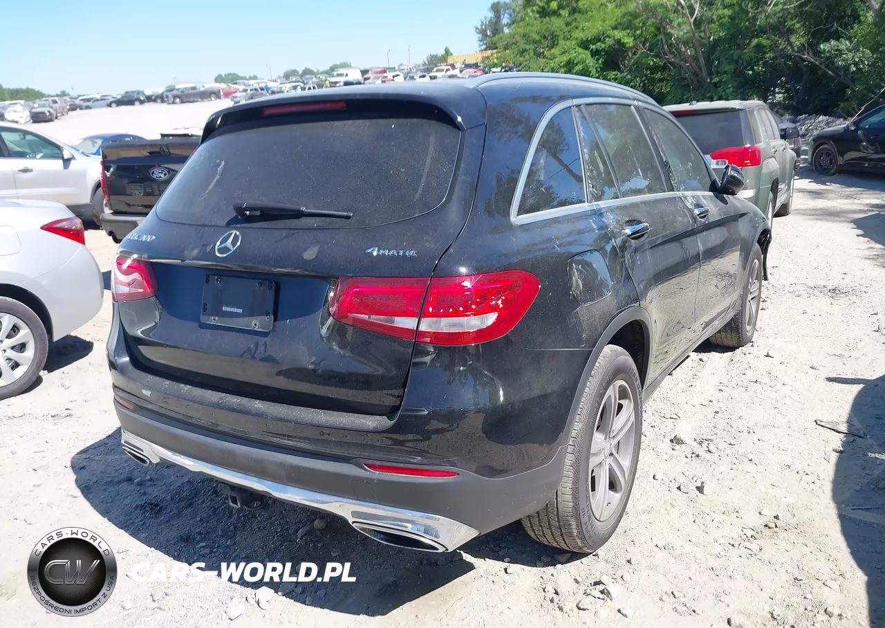 2017 Mercedes-Benz Glc 300 4Matic VIN:WDC0G4KB5HF145930 - 4