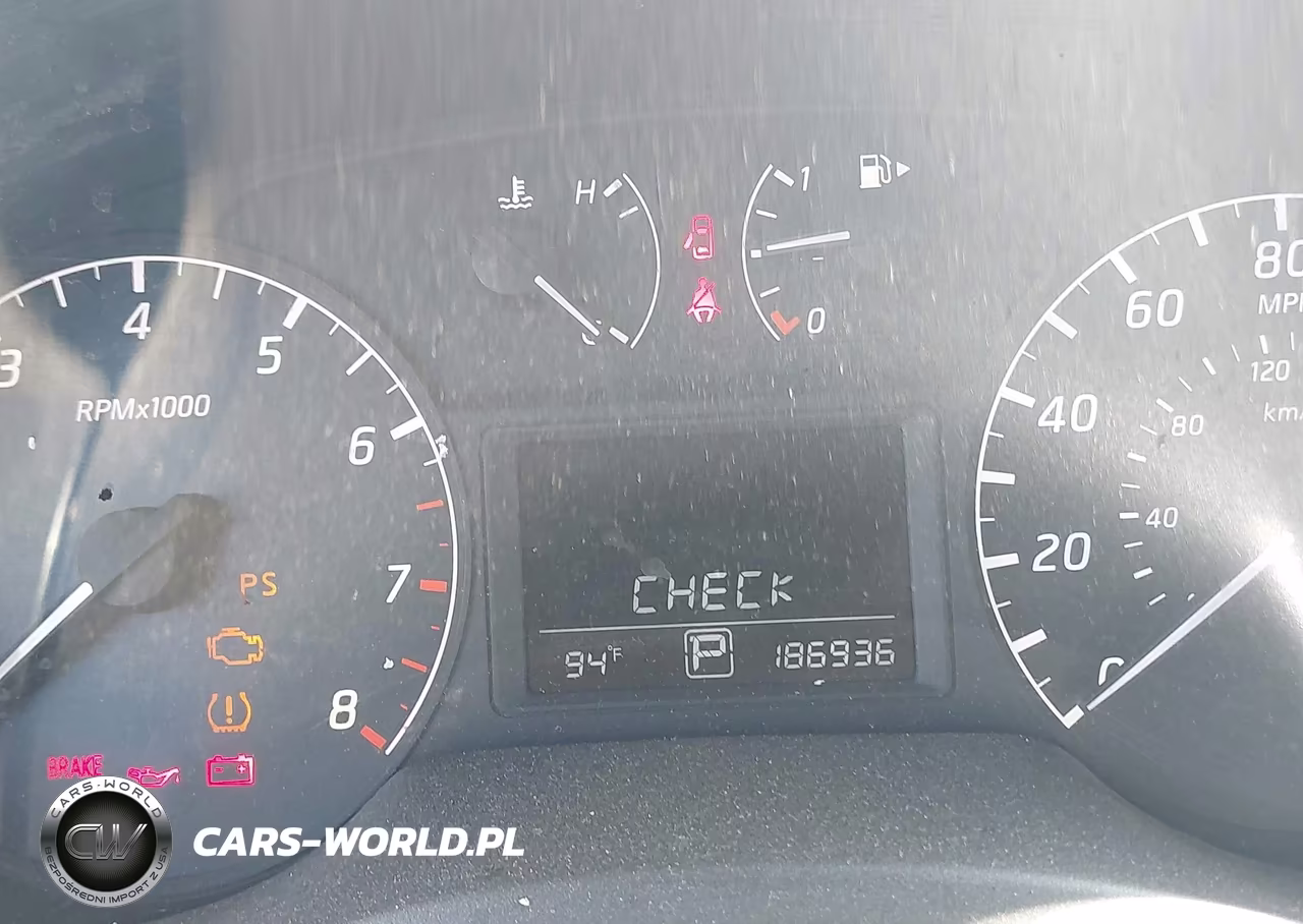 2014 Nissan Sentra S VIN:3N1AB7AP1EY209024 - 15