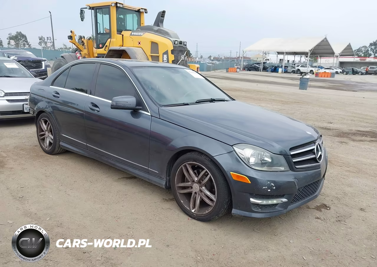2014 Mercedes-Benz C 250 Sport – zdjęcie 1 z 12