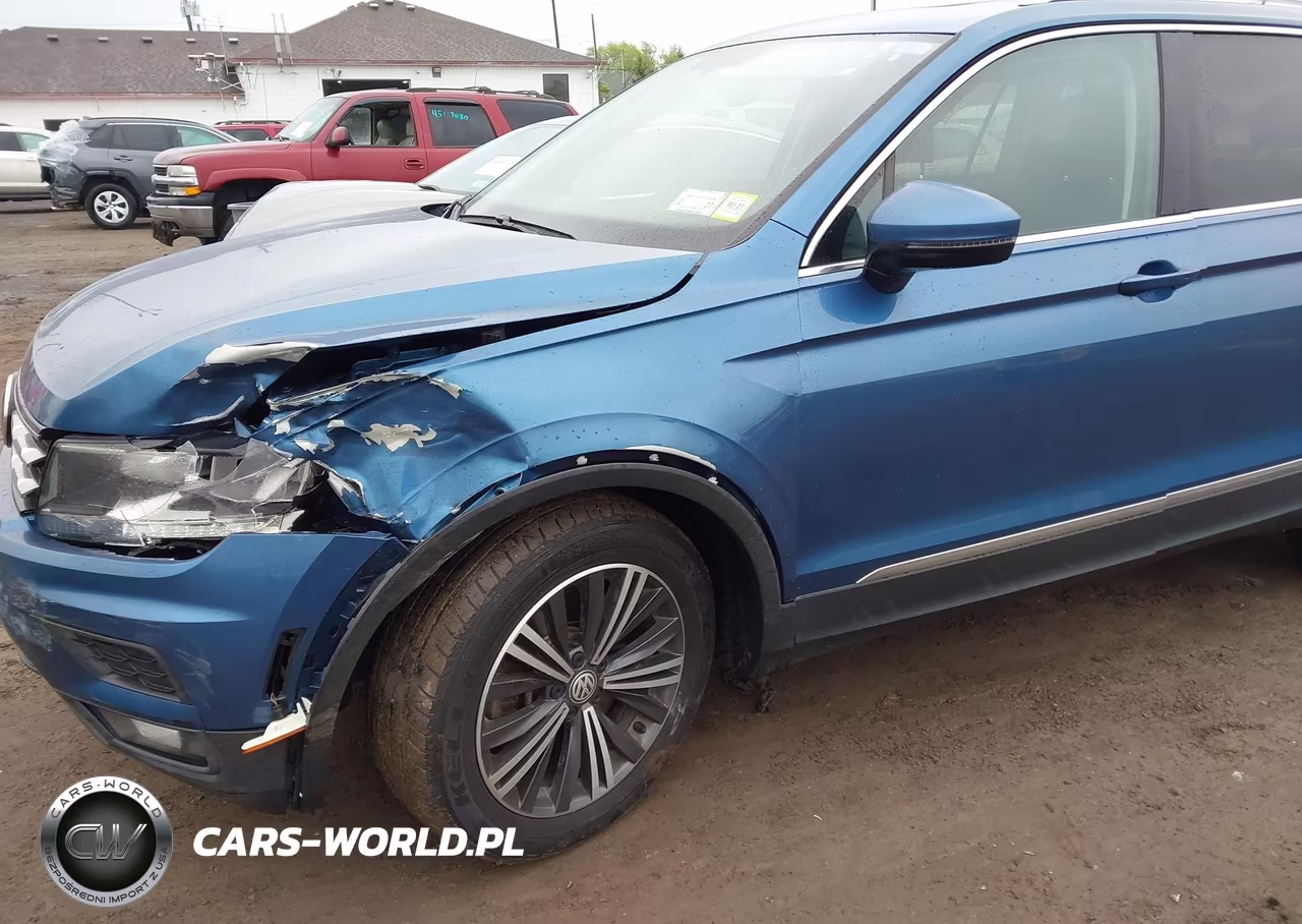 2018 Volkswagen Tiguan 2.0T Se-2.0T Sel VIN:3VV2B7AX6JM026559 - 18