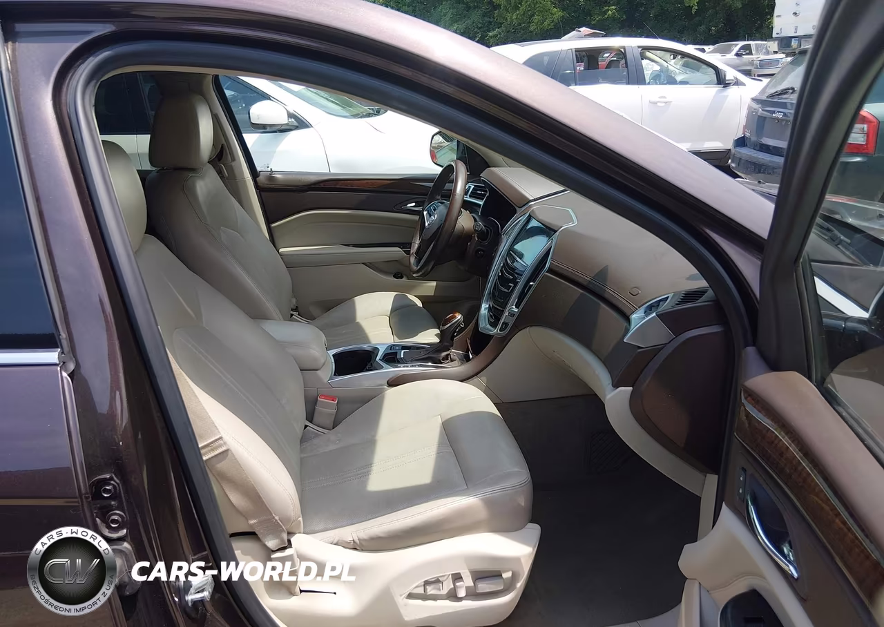 2015 Cadillac Srx Luxury Collection VIN:3GYFNEE39FS637458 - 5