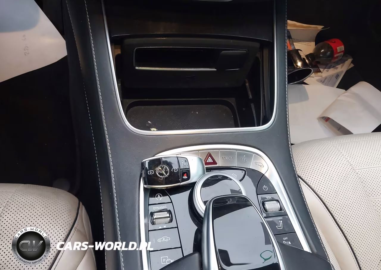 2020 Mercedes-Benz S 560 VIN:WDDUG8DB0LA527175 - 11