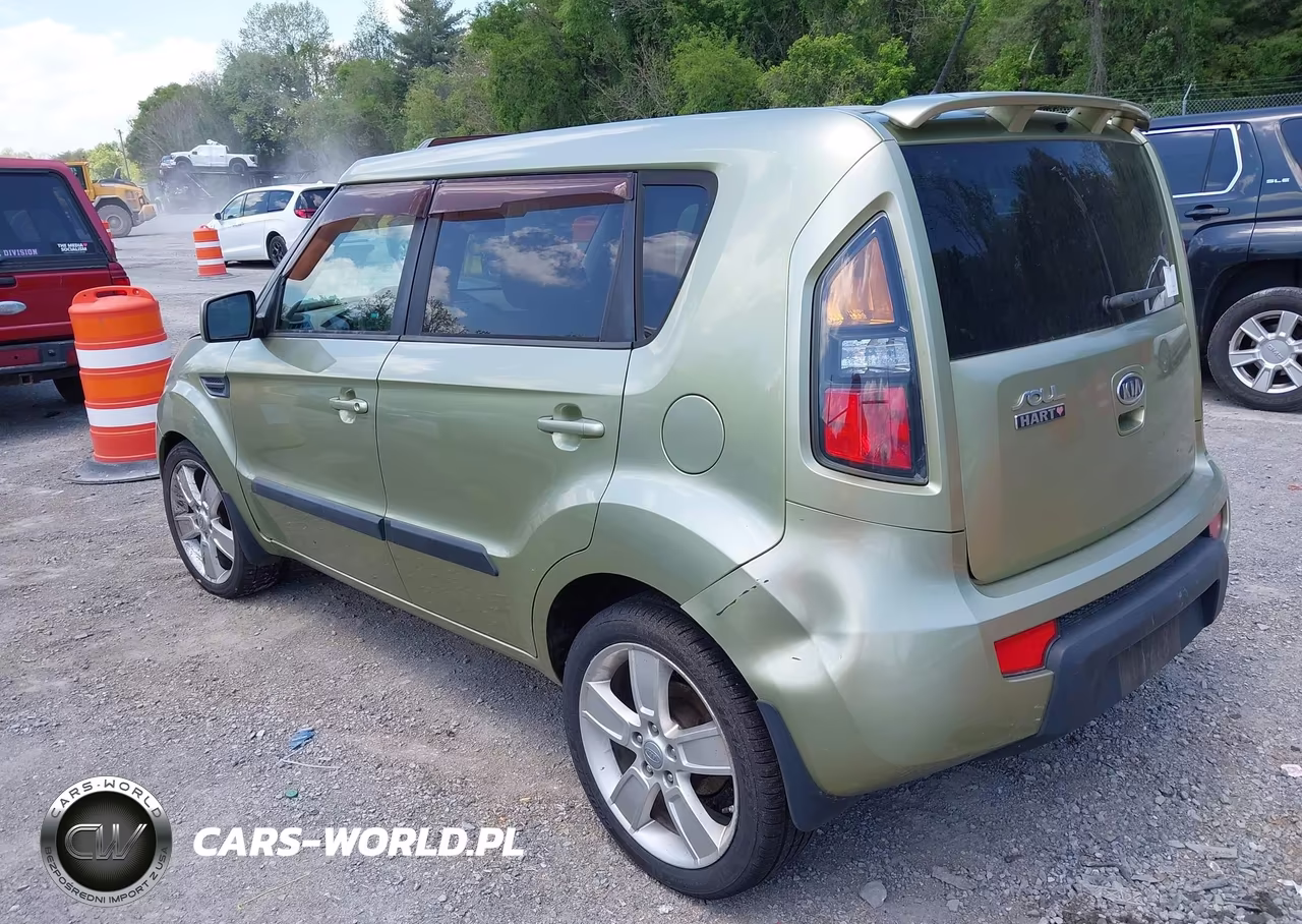2011 Kia Soul ! VIN:KNDJT2A27B7202433 - 3