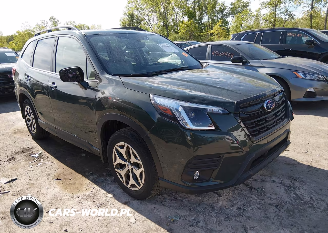 2024 Subaru Forester Premium