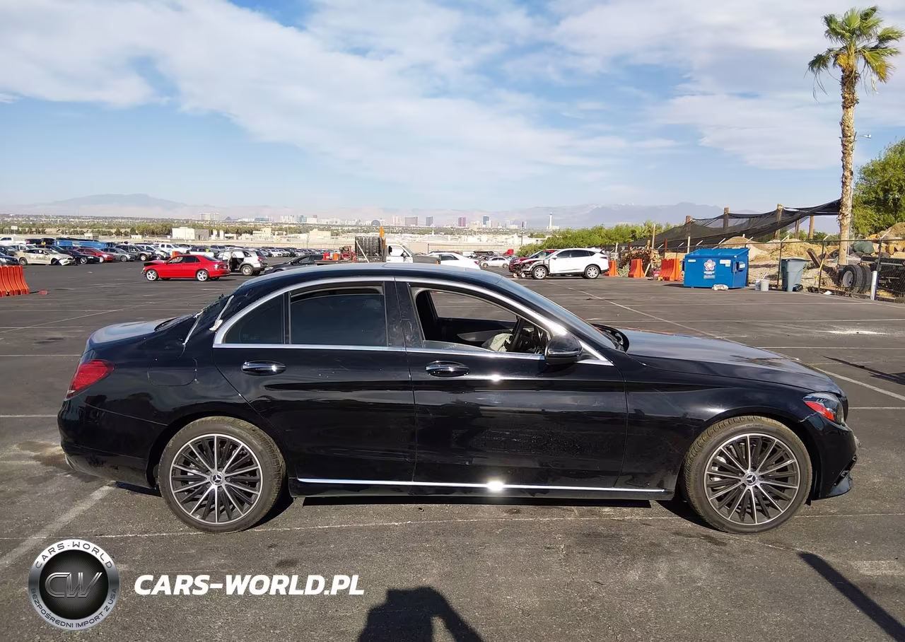 2021 Mercedes-Benz C 300 Sedan VIN:W1KWF8DB2MR615143 - 13
