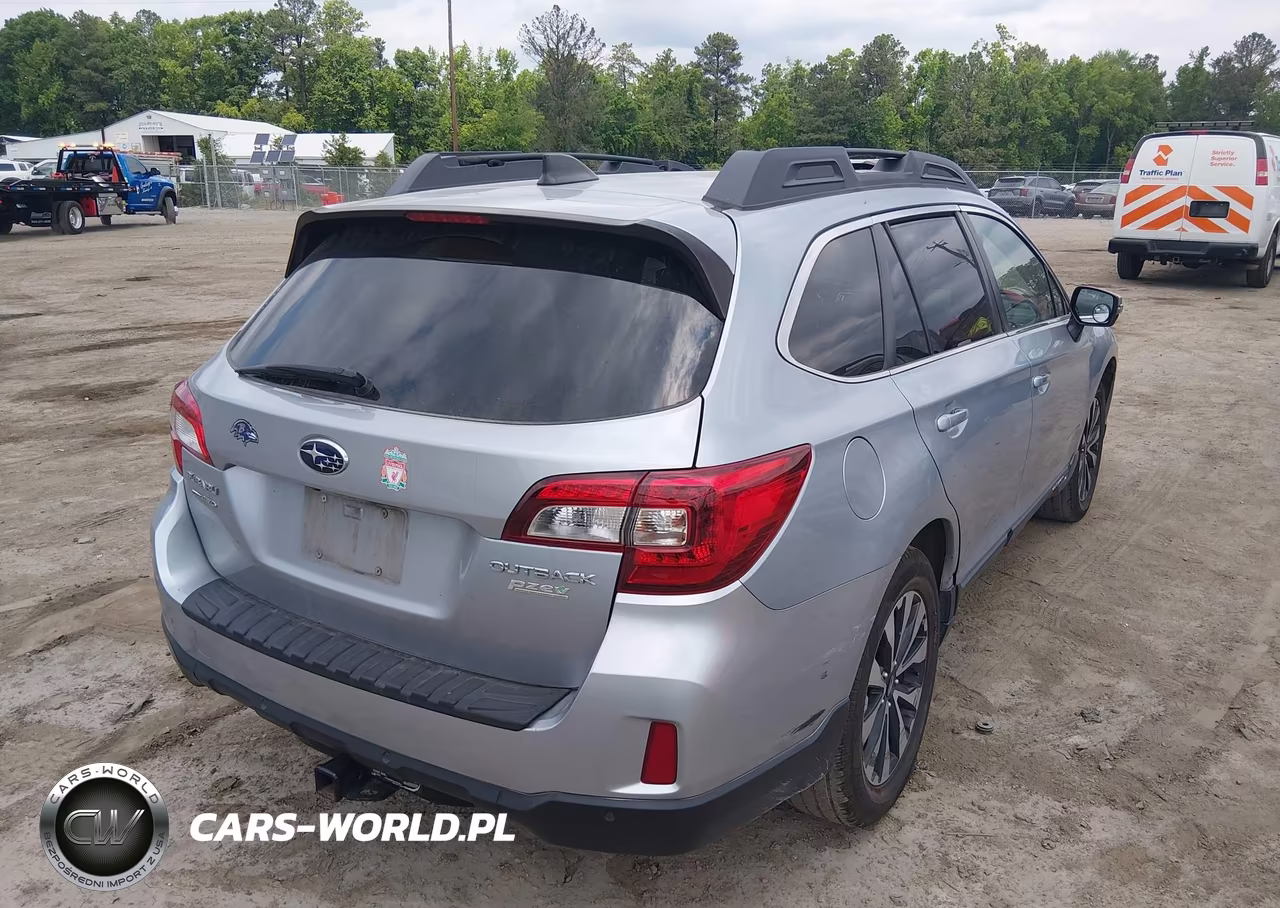 2017 Subaru Outback 2.5I Limited VIN:4S4BSANCXH3261086 - 4