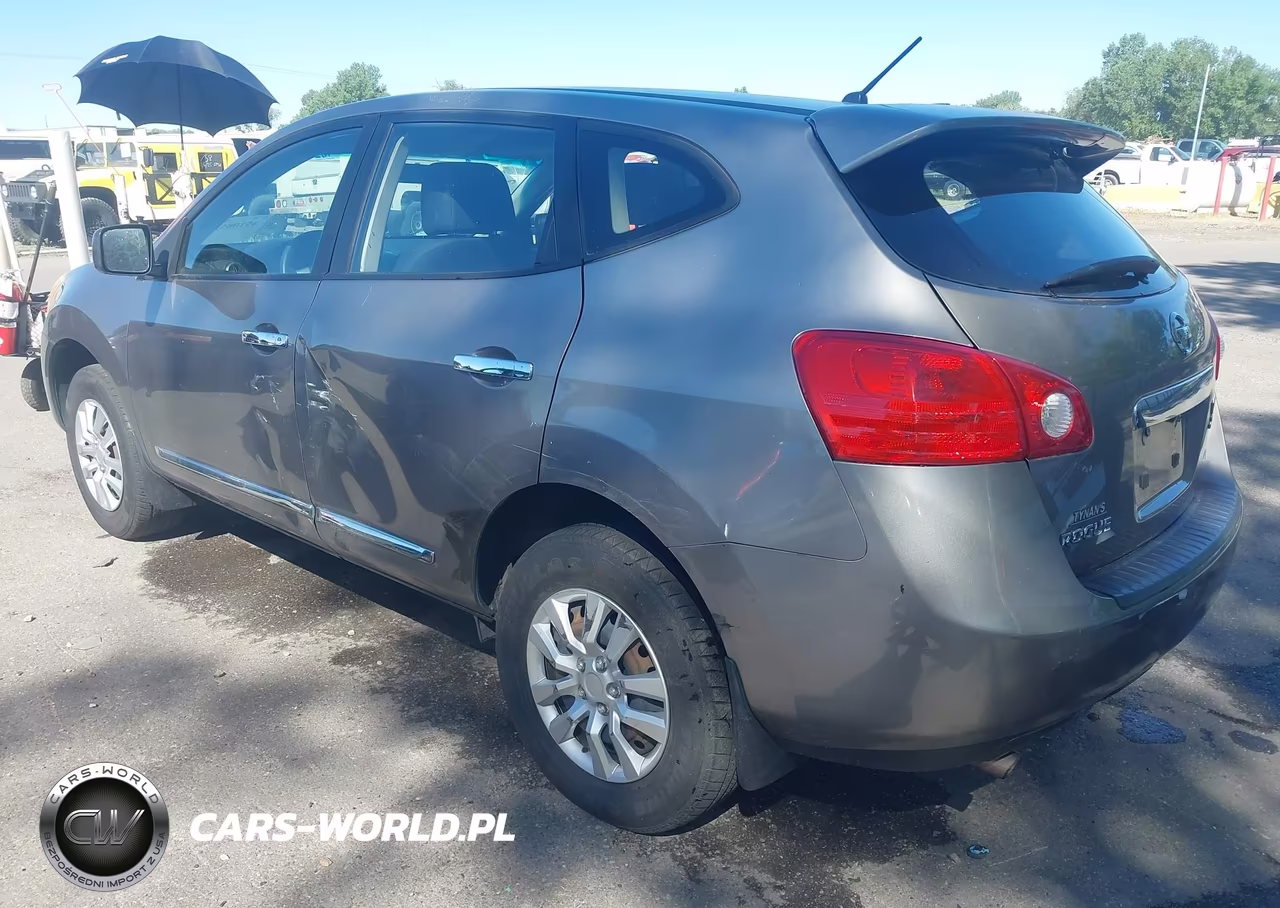 2012 Nissan Rogue S VIN:JN8AS5MV5CW712172 - 3